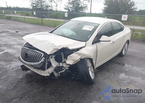 2014 Buick Verano Convenience Group z USA, uszkodzony, nr VIN 1G4PR5SK0E4195836